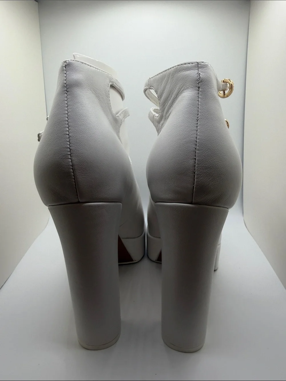 Steve Madden Peyton White Leather Platform Shoes (size 8.5)